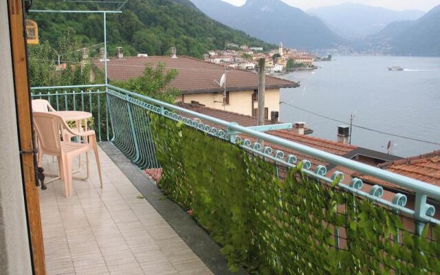 Cottage sul lago di Como