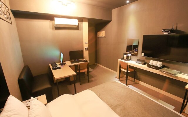 Hotel Form