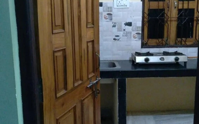 Private Studio Apartment With Wifi & Kitchen