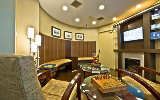 Hotel Strata