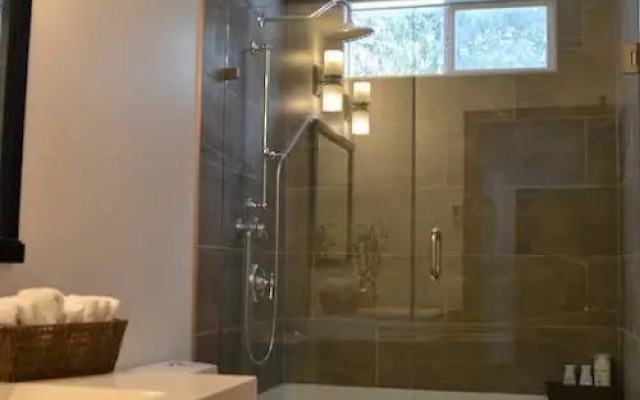 The Pines Bed & Breakfast