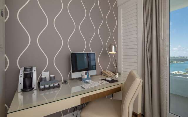 Fontainebleau Miami Beach Private Luxury Suites