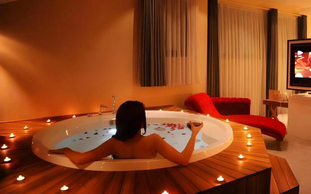 Blueberry Boutique Hotel