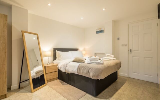Mill Apartment