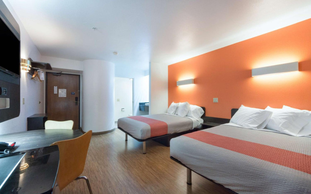 Motel 6 Dallas, TX - Northeast