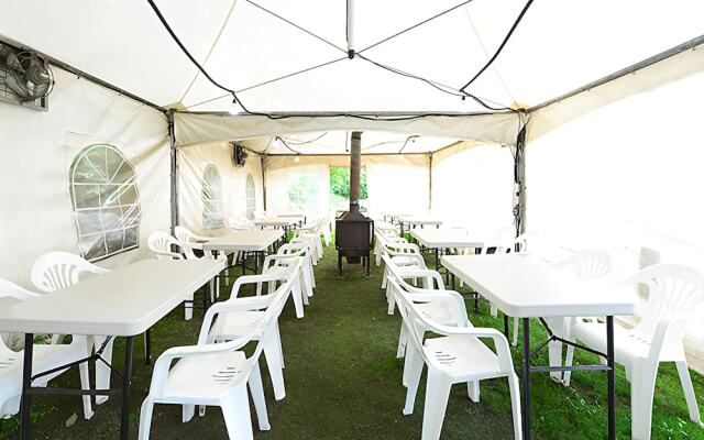 Gangchonwhite Castle Pension