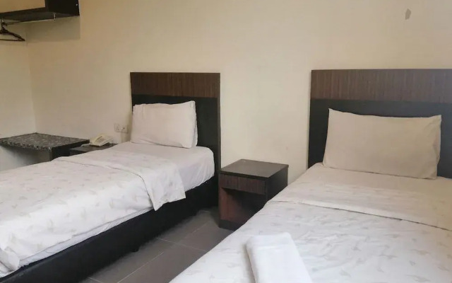 OYO 89948 Hotel Masai Utama