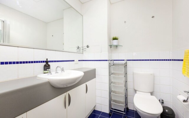 Stylish Inner City Apartment