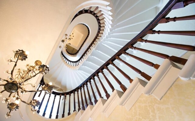 Best Western Moffat House Hotel