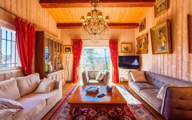 VILLA MONTFORT VI4265 By Riviera Holiday Homes