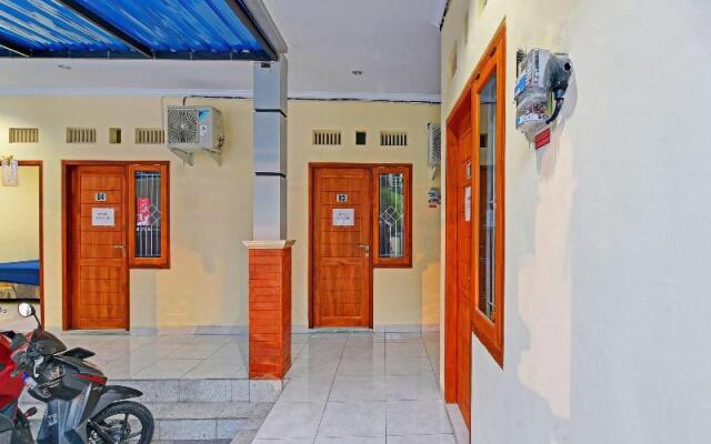 OYO 90823 Casa Jupiter Shine