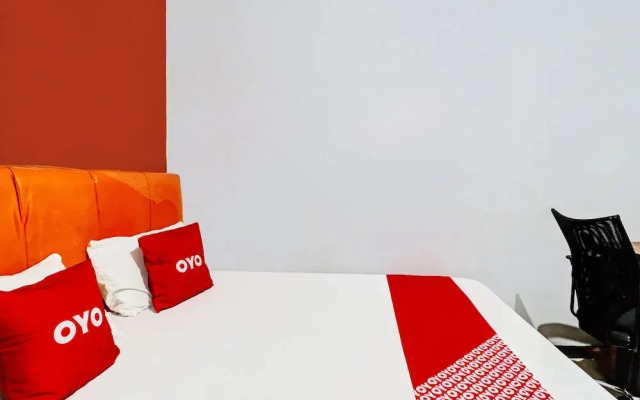 OYO Life 92127 Skyland Pasteur