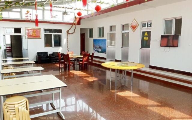 Changdao Penglaiju Hotel