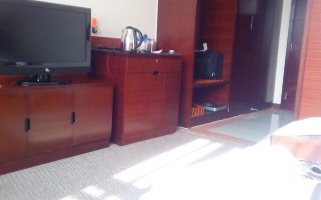 Jinan Xinfu Xiangyun Hotel