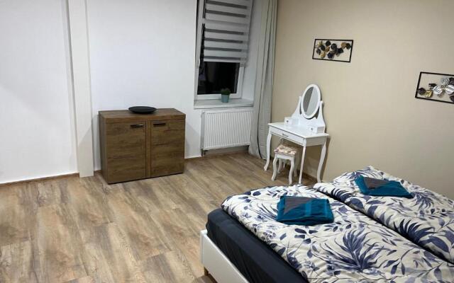 Apartments Badallee 4