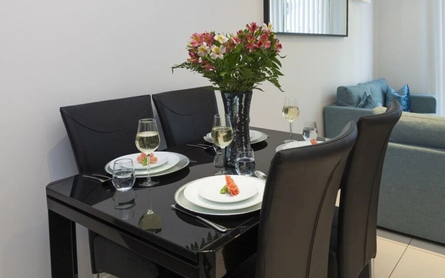 Exclusive Tower Bridge Apartment