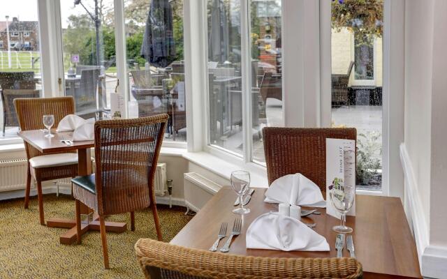 Tillington Hall Hotel