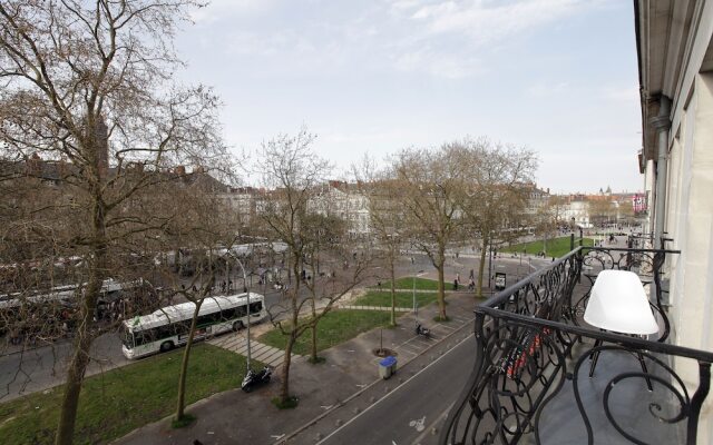 AppartANantes - Place de la Bourse