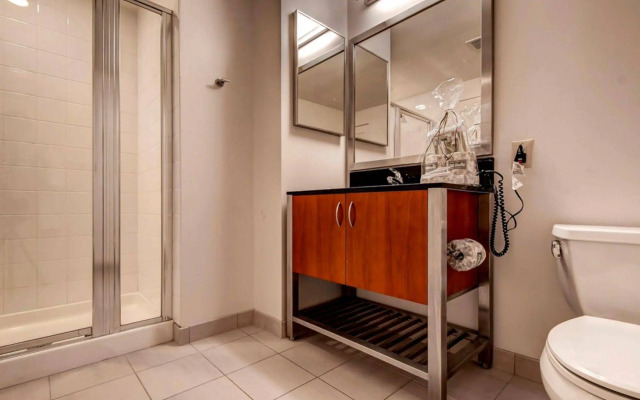 Global Luxury Suites Fenway Park