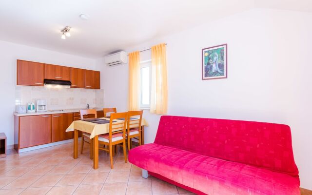 Apartments Villa Perla