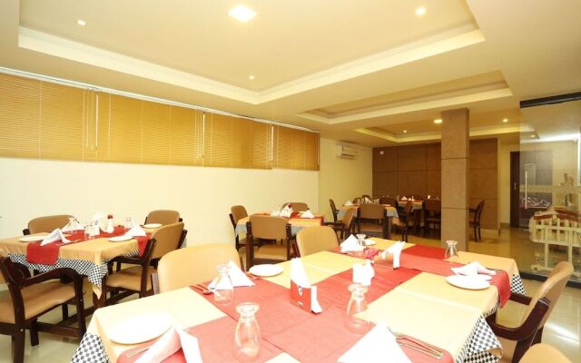 OYO 16812 Hotel Padippurayil