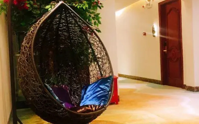 Bozhou Homestay (Xitianmiao Qilou Old Street Branch)