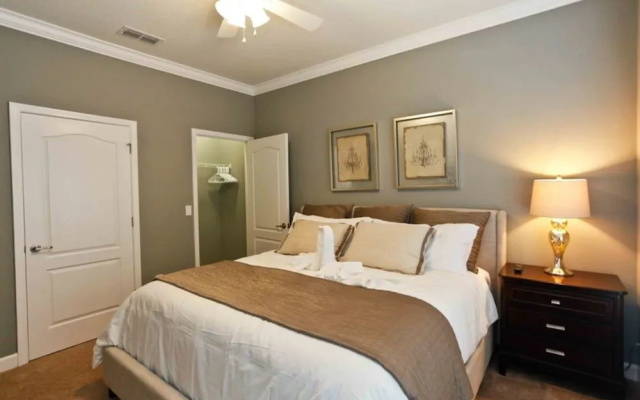 Majesty Palm Townhome 8958