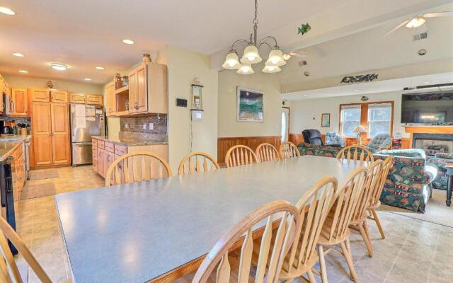 6061 - Bark O Lounge