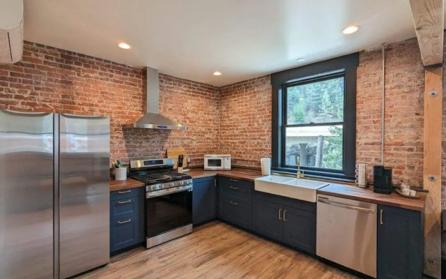 Linden Lofts