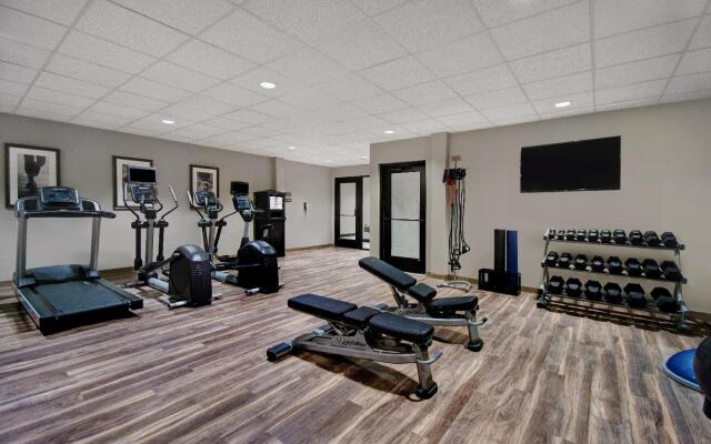 Staybridge Suites Sterling Heights - Detroit by IHG