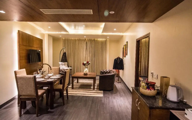 Coral Resort and Spa, Centrally Heated Mountain Side Resort, Manali