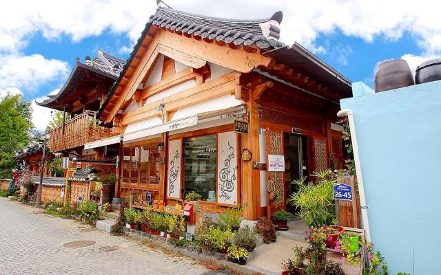 Jeonju Keunjudaengii Pension