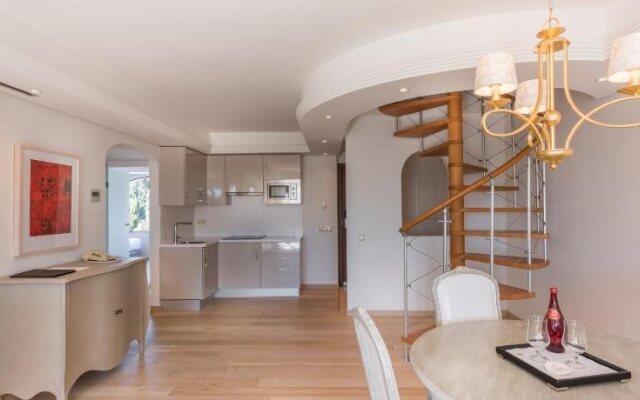 Healthouse Apartments