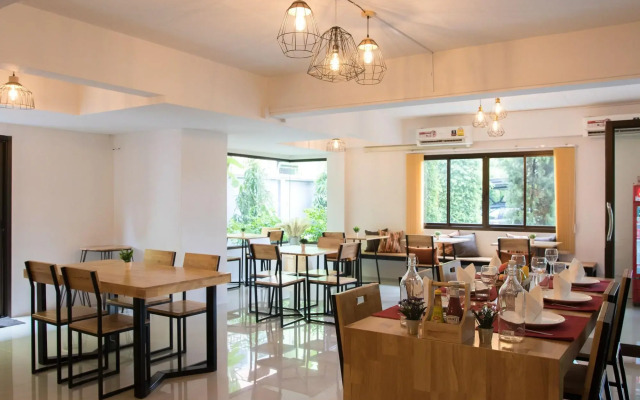 I-Home Residence and Hotel