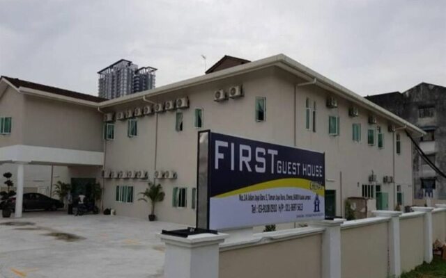 First Guest House Cheras