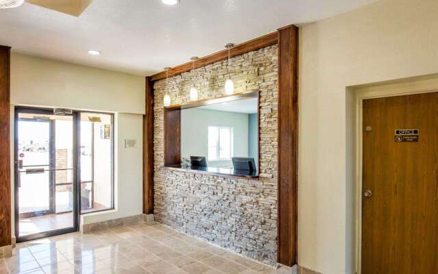 Quality Inn Gillette I-90 East