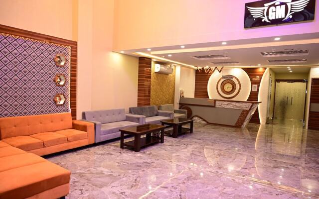 Hotel Om International