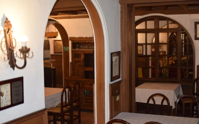 Hotel Ambassador