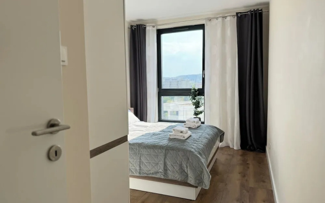 Portova by Q4 Apartments