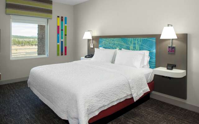 Hampton Inn & Suites Flagstaff East
