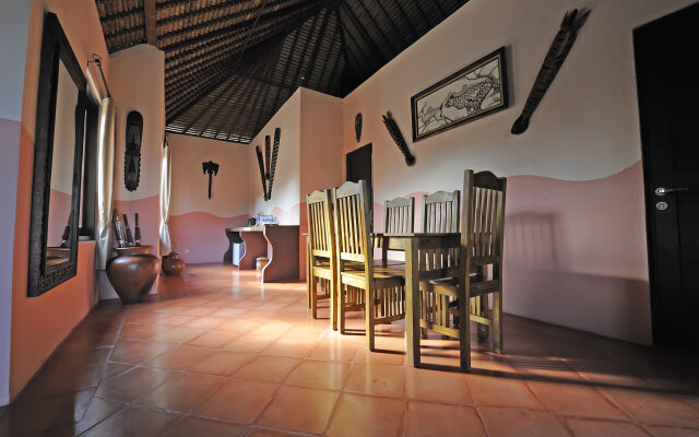 Mara River Safari Lodge