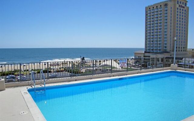 Neptune Park Inn