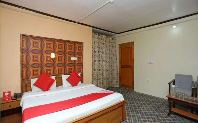 OYO 18391 Hotel Royalton