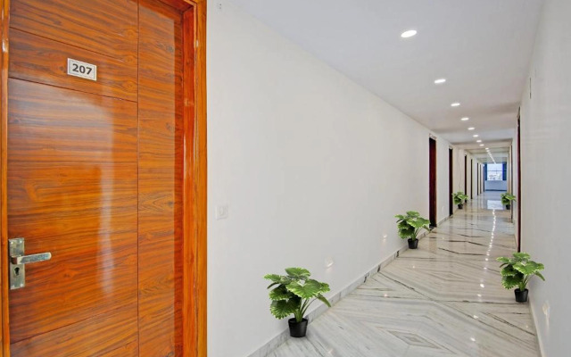 Hotel Right Palace And Banquet