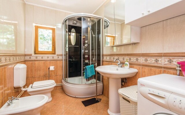 Nice Home in Medveja With Wifi and 3 Bedrooms