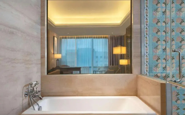 Hotel Tentrem Semarang