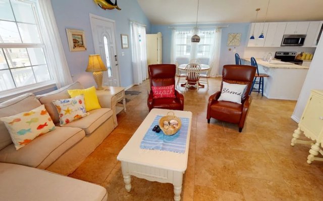 Lucky Enough 3 Bedroom Home