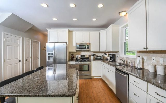 Deep Creek Dream 4 Bedroom House