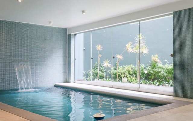 w Picturesque 2BR at Malecon
