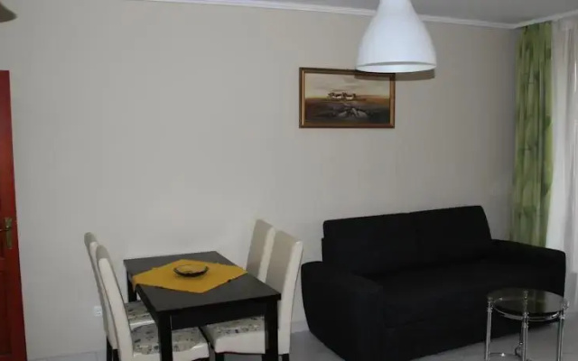 Edit Apartman